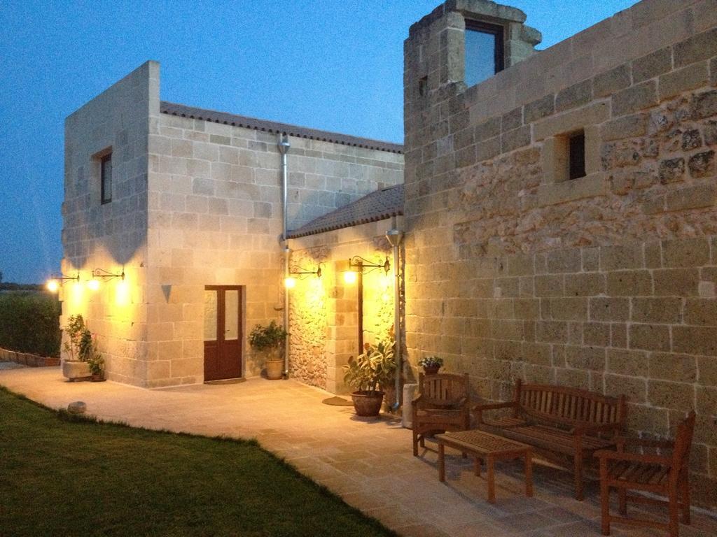 Agriturismo Masseria Quaremme Carpignano Salentino Exterior foto
