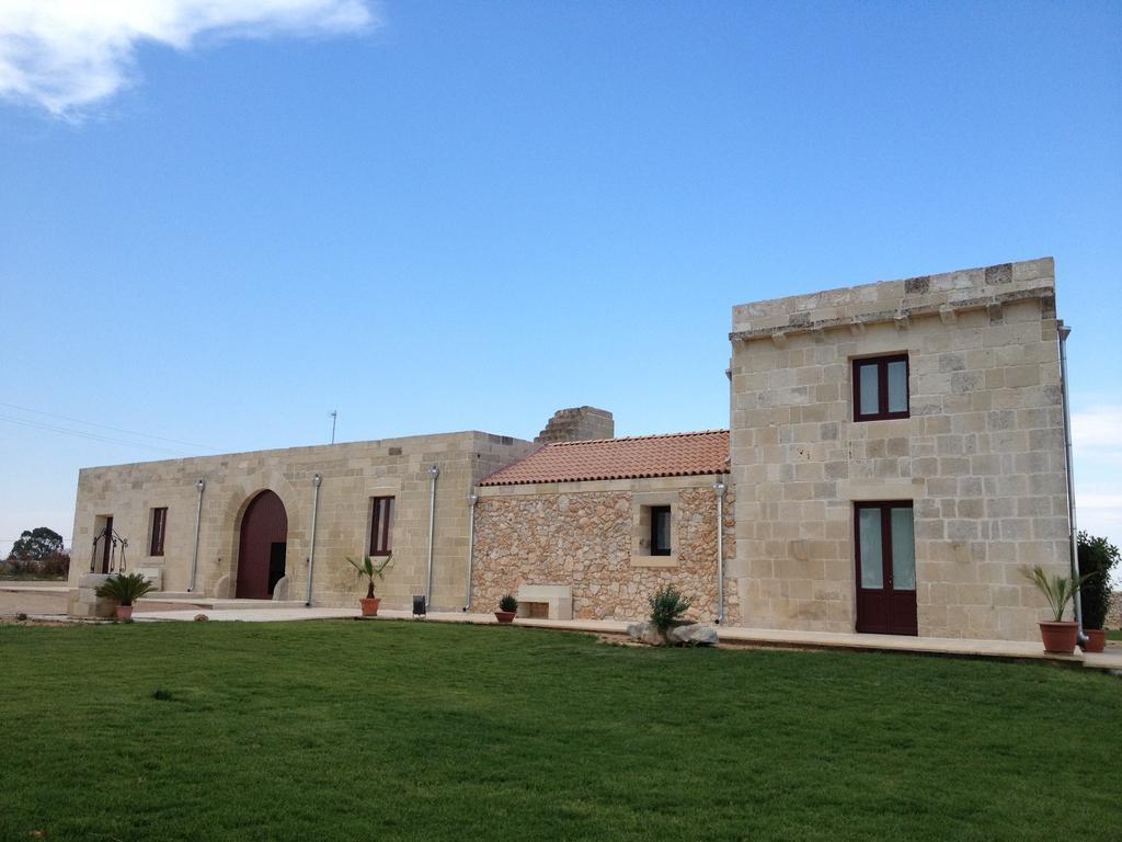 Agriturismo Masseria Quaremme Carpignano Salentino Exterior foto